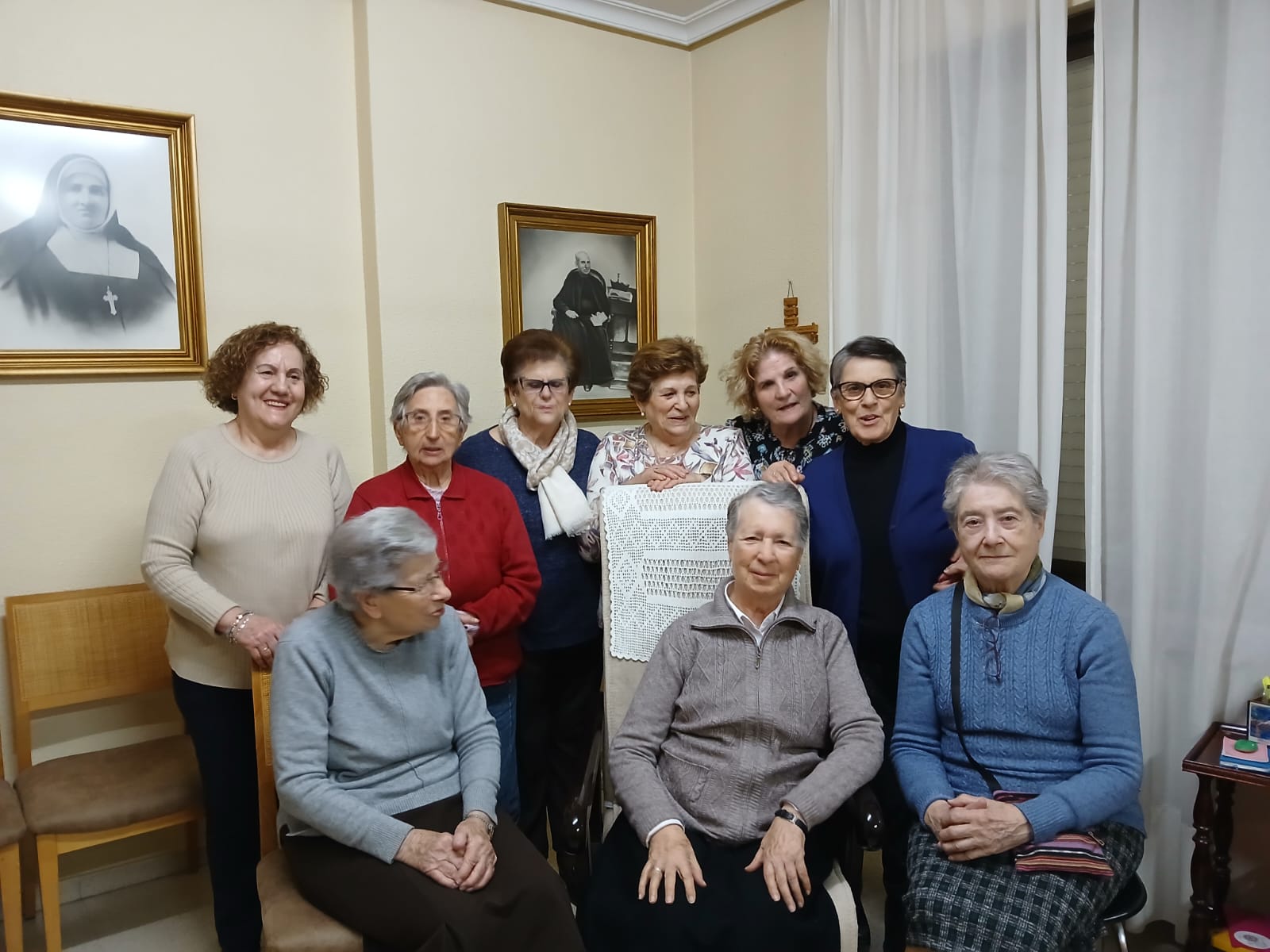 Voluntarias y religiosas