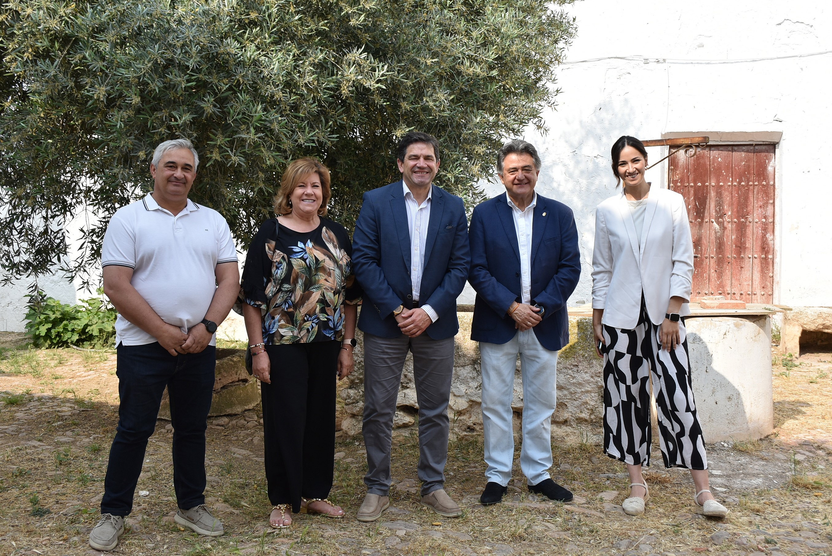 Visita del presidente de la Diputación Provincial de Ciudad Real a la Venta de Borondo, Daimiel