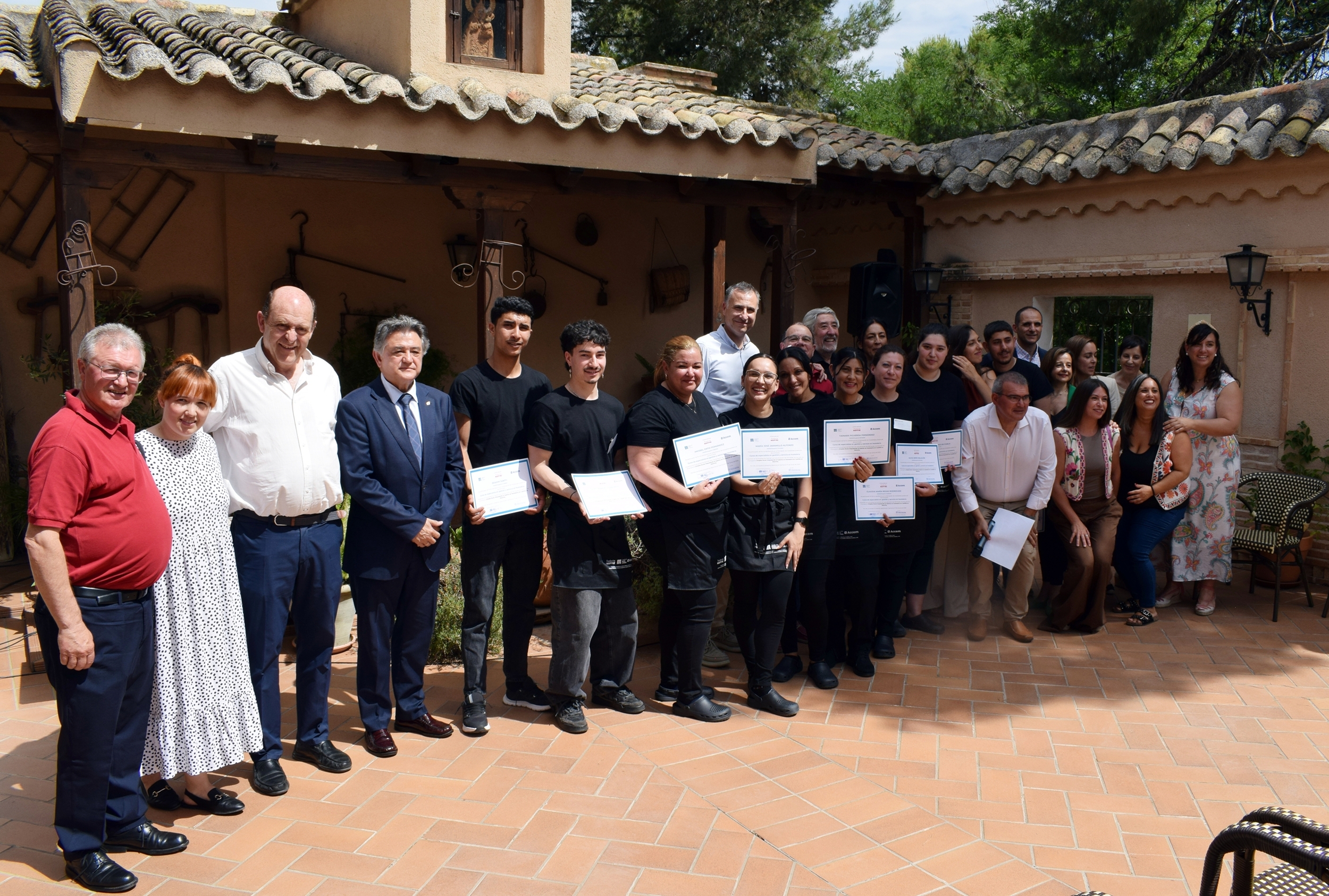 Foto de familia curso hostelería