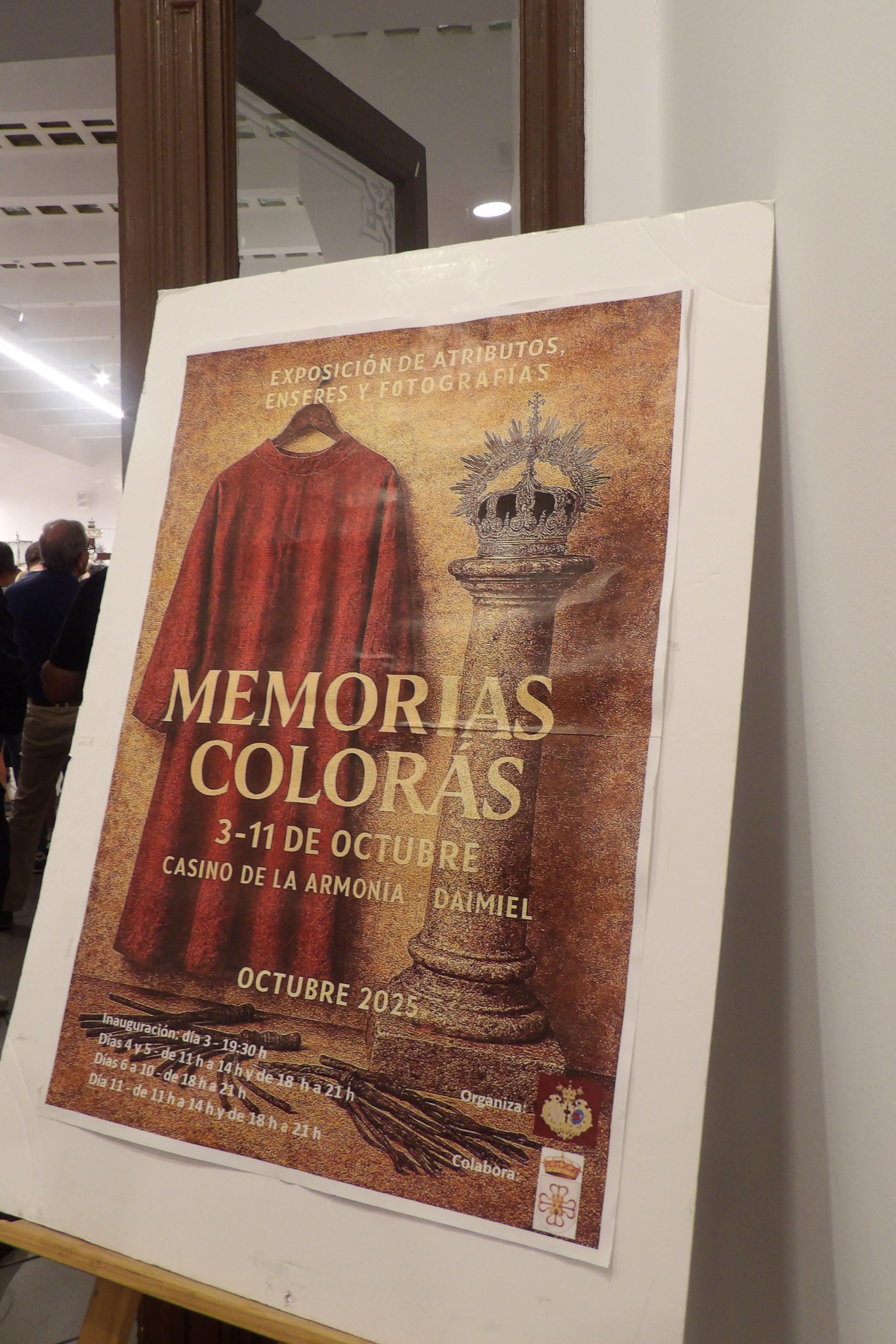 Cartel de la muestra en el Casino de la Armonía.