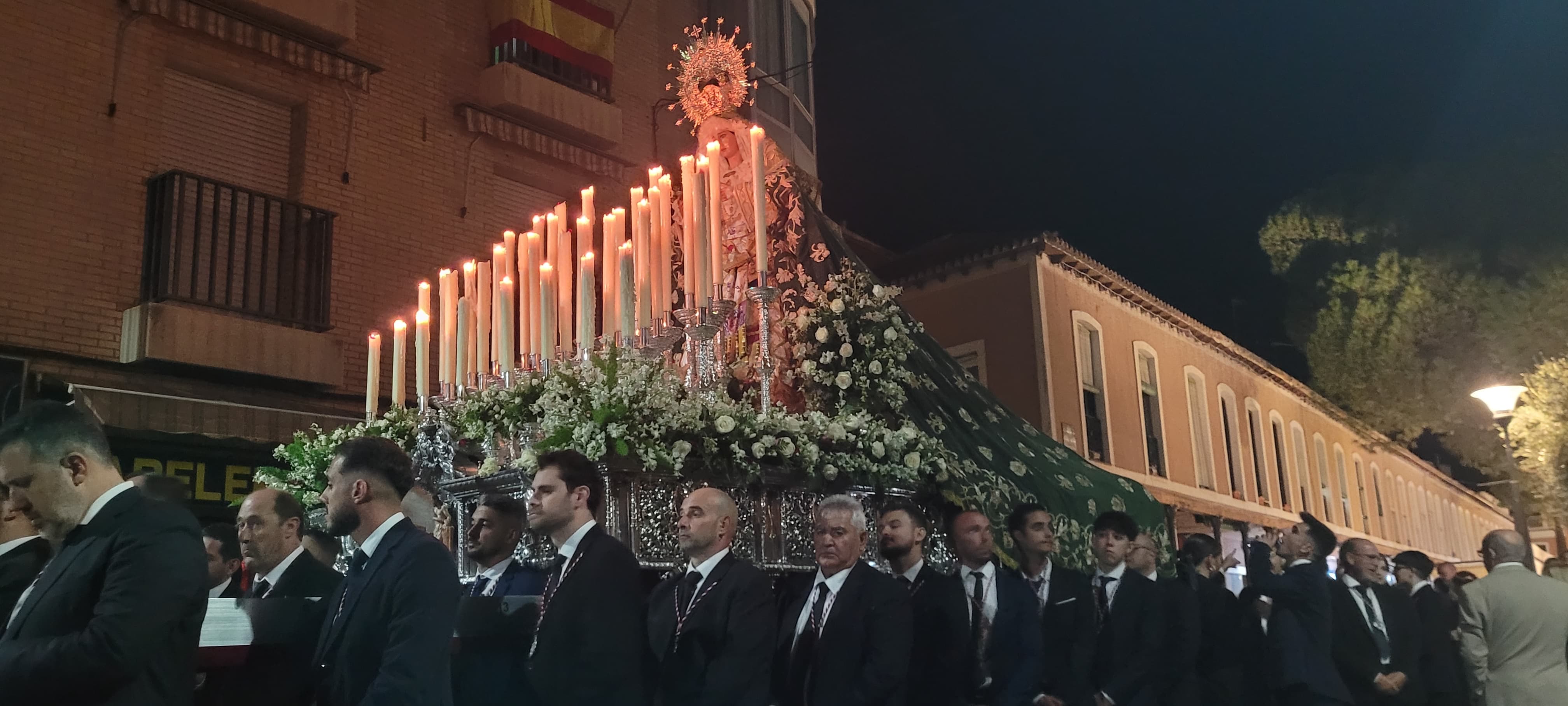 Imagen de la Virgen de la Amargura.