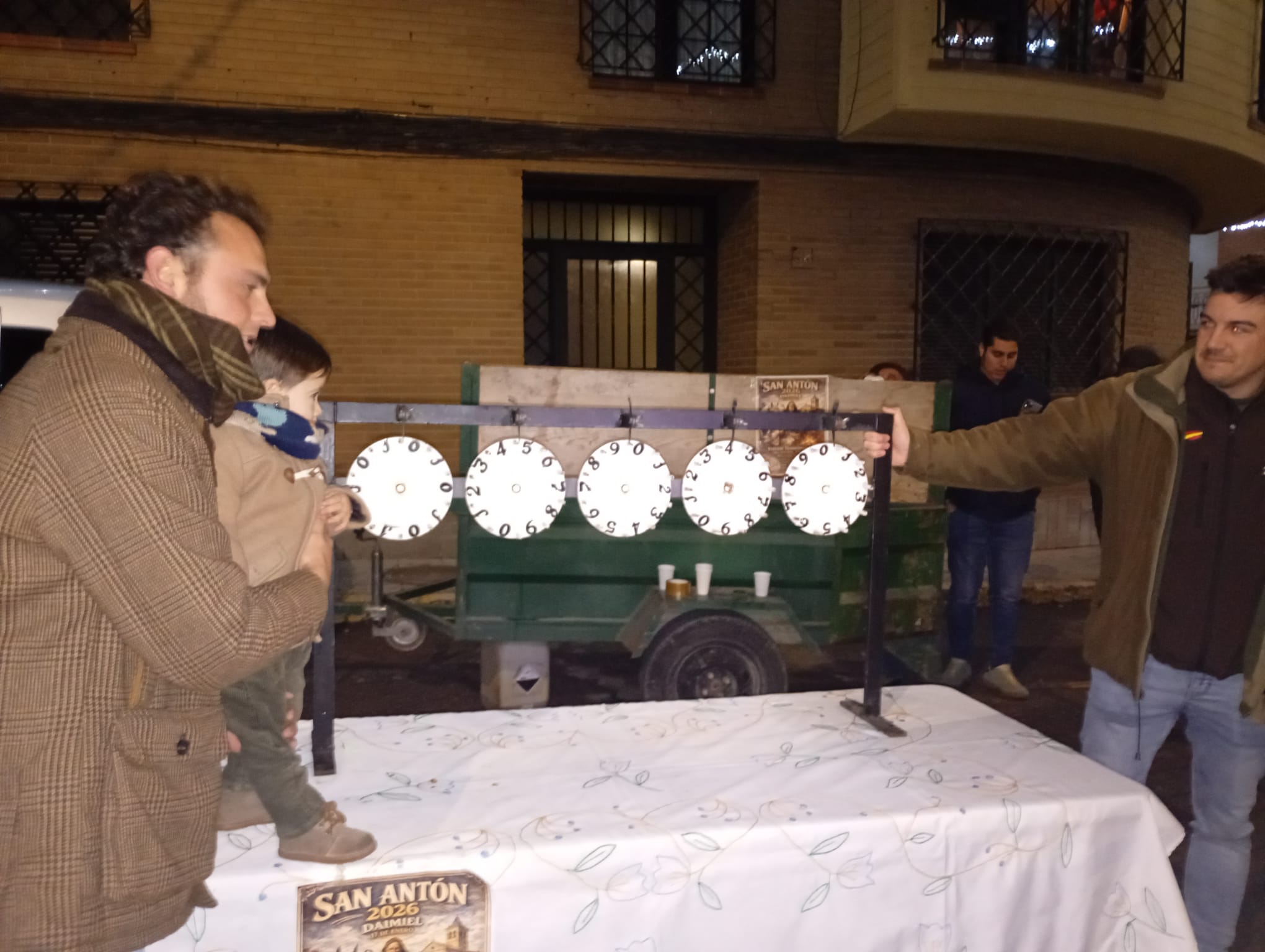 El número 00594 resultó ganador en el sorteo del guarrillo de San Antón.