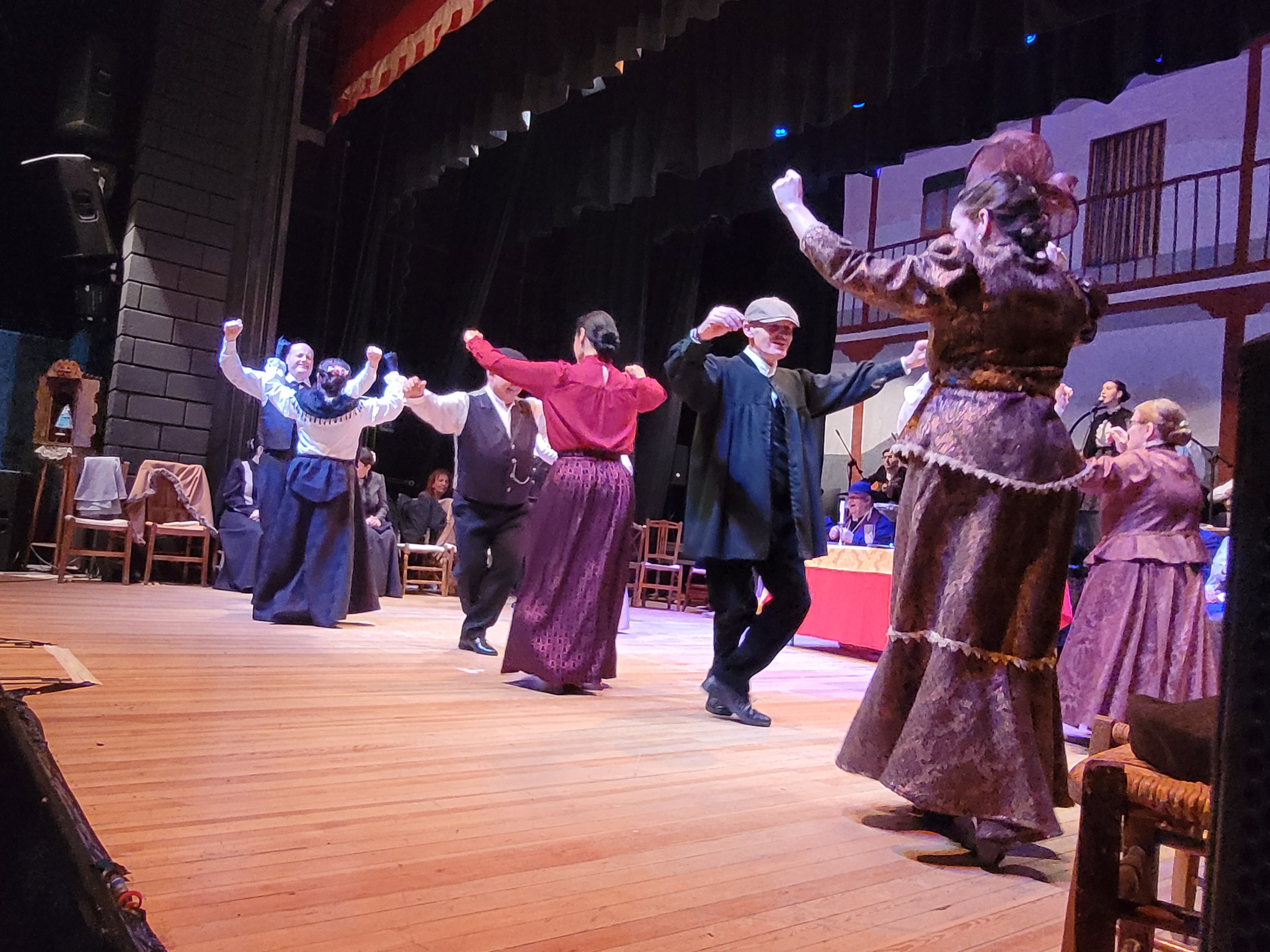 Uno de los bailes tradicionales de la representación.