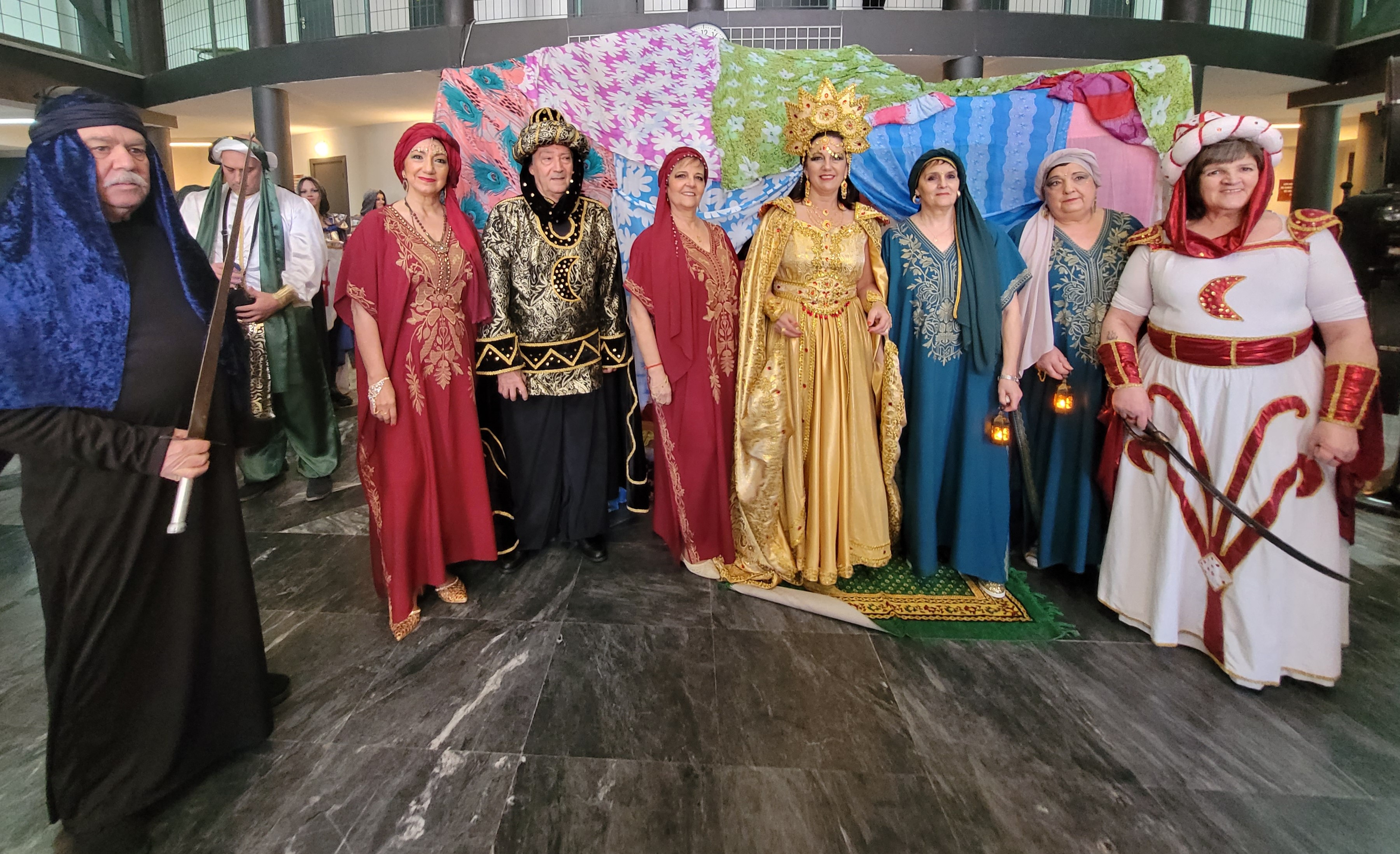 El Ayala se llenó de carnaval este domingo.