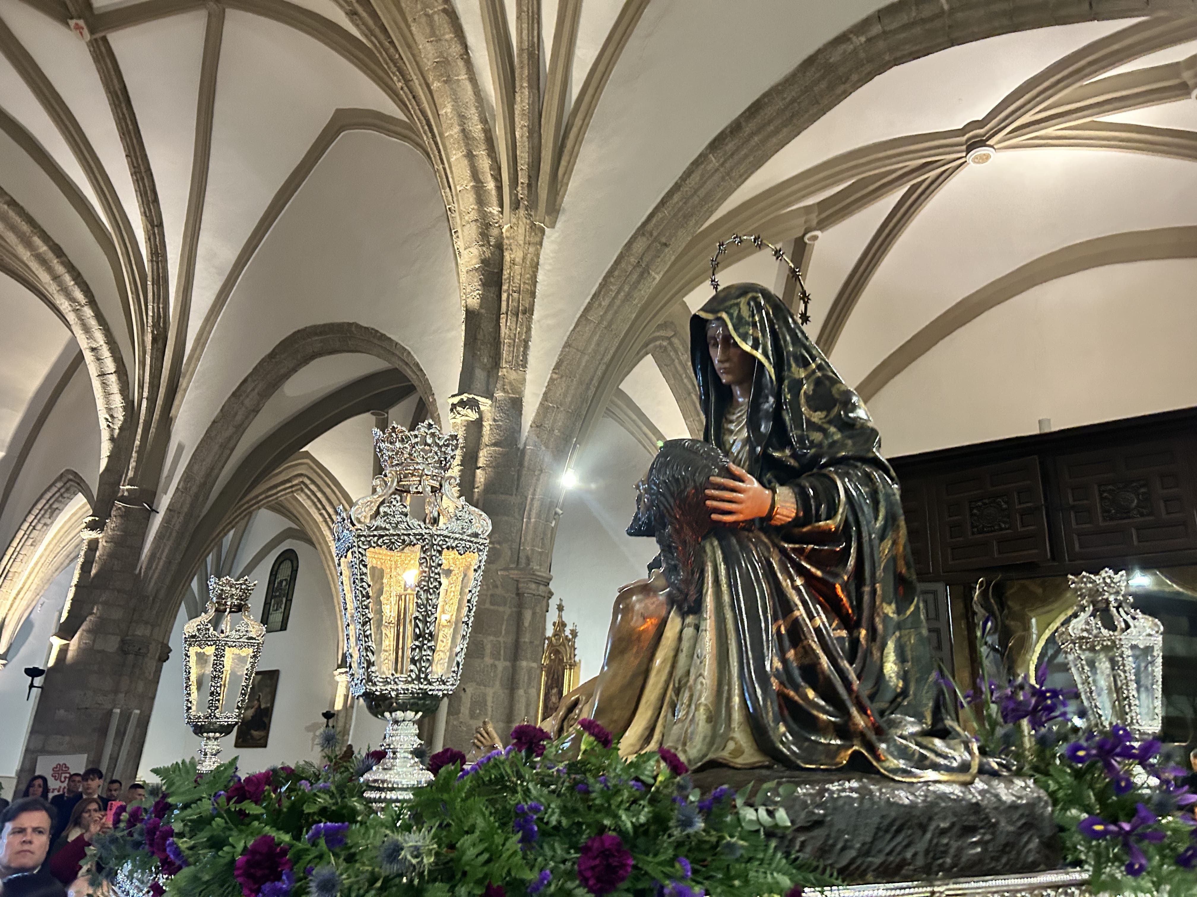La imagen en el interior de la parroquia de Santa María