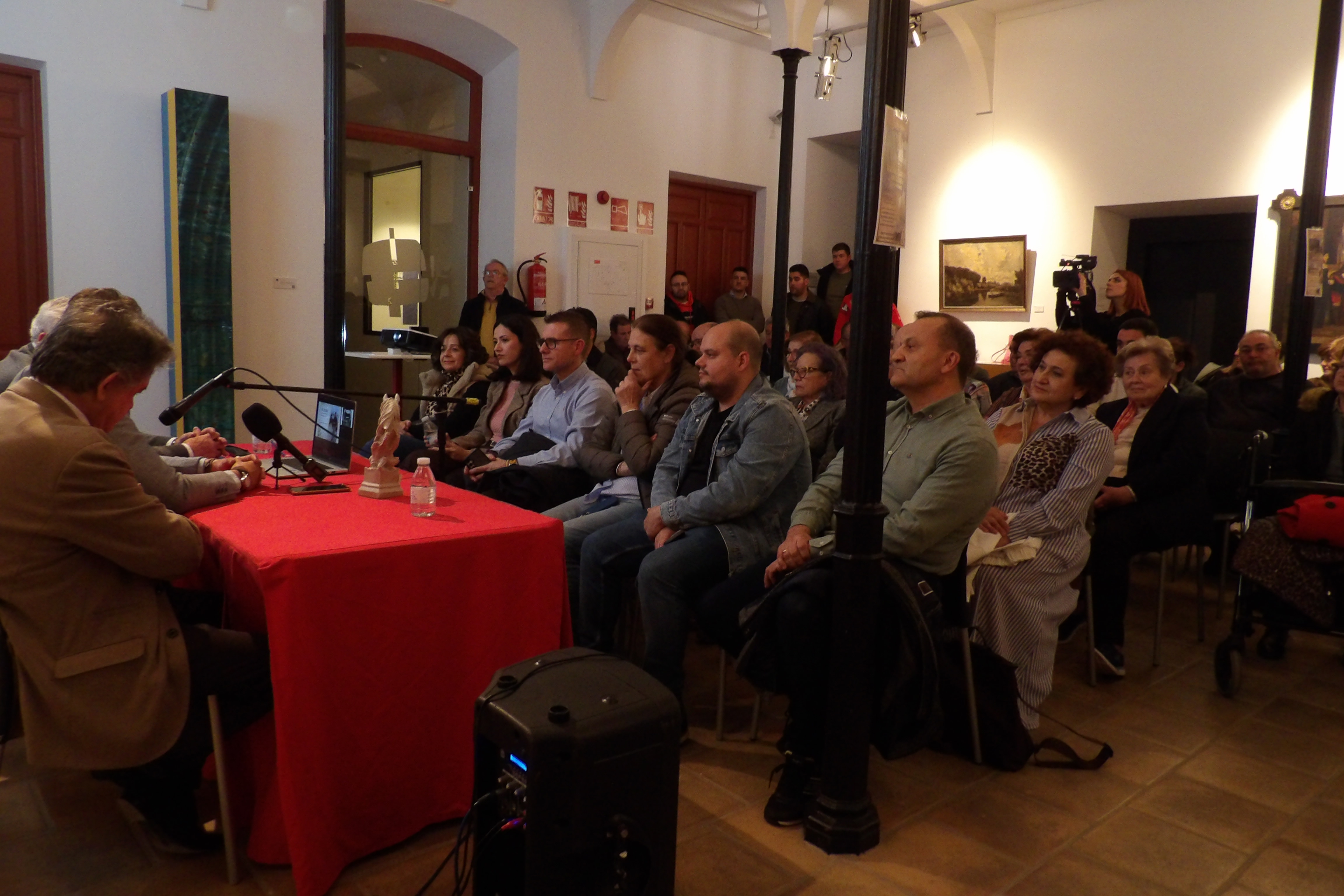 La presentación se celebró este viernes en el Museo Comarcal.