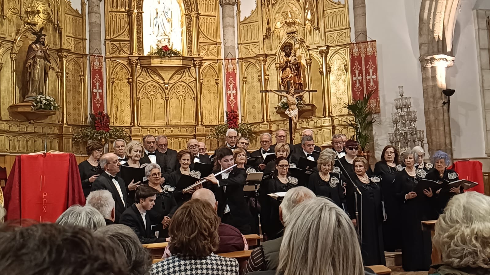 Concierto de Semana Santa de la coral municipal Molto Vivace.