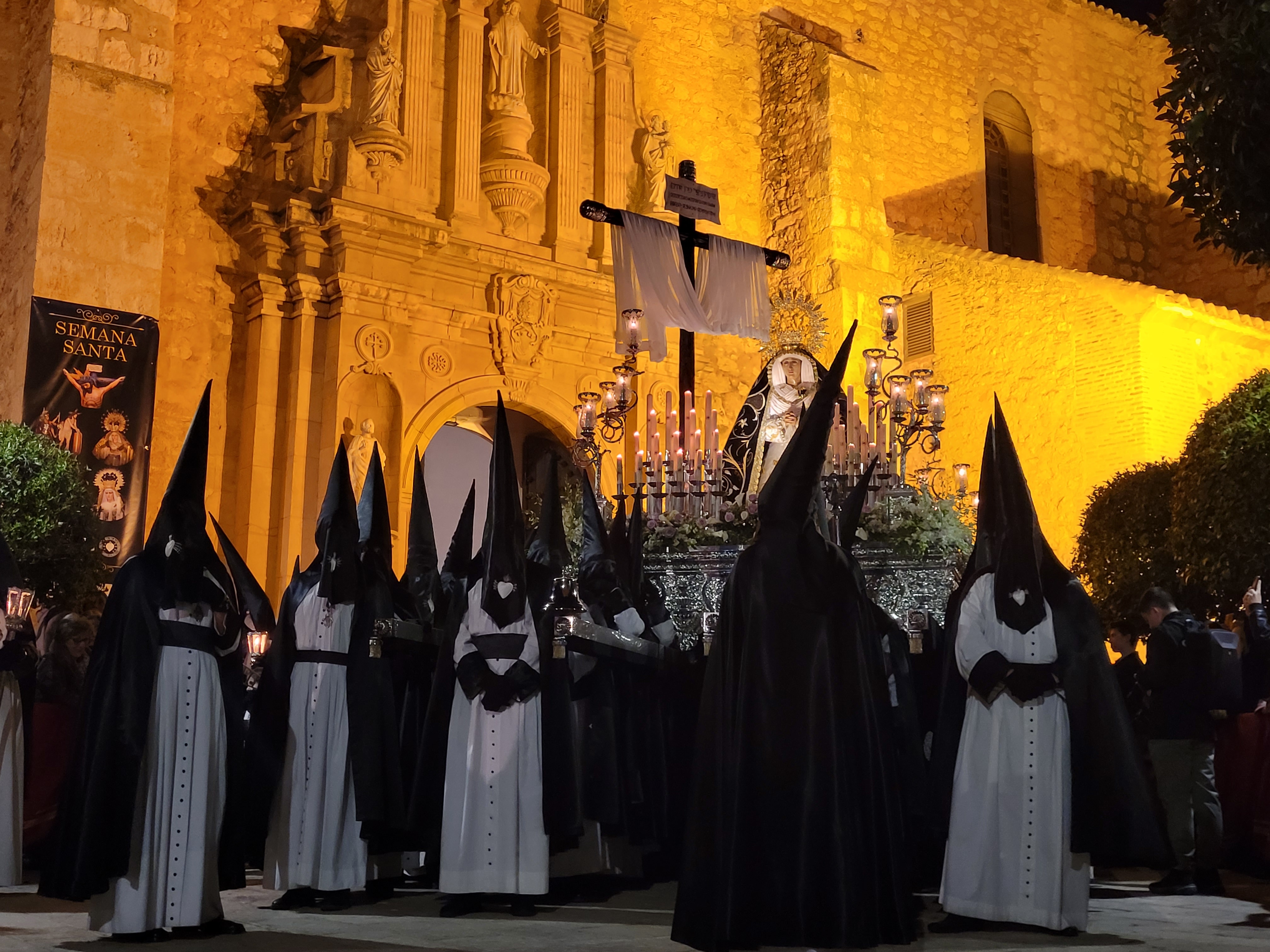 Nuestra Señora de La Soledad, titular de Los Corbatos.
