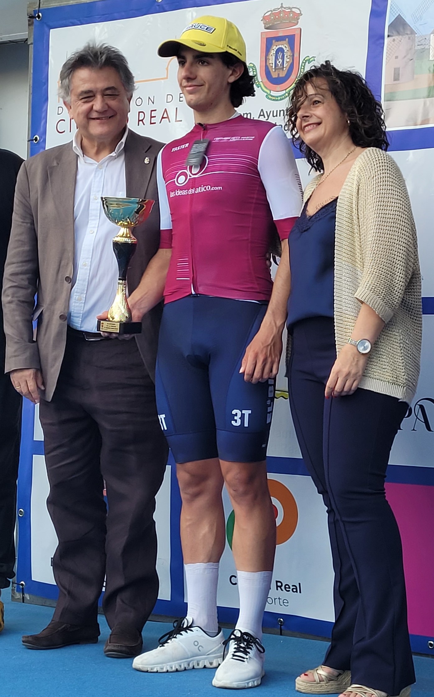 Rubén García Galán, del equipo El Bicho Plataforma Central Iberum, fue el primer castellanomanchego en atravesar la meta.