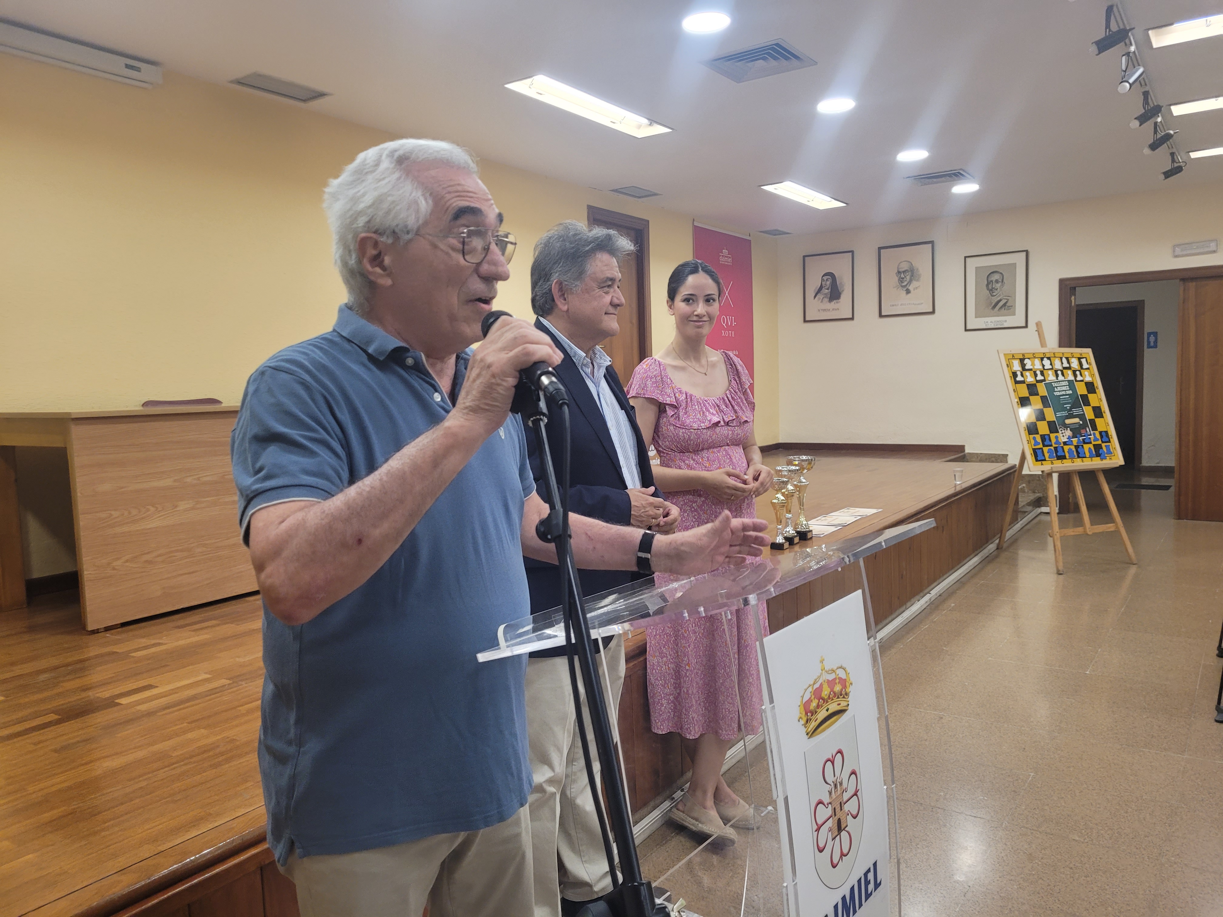 Un momento del acto de entrega de diplomas.