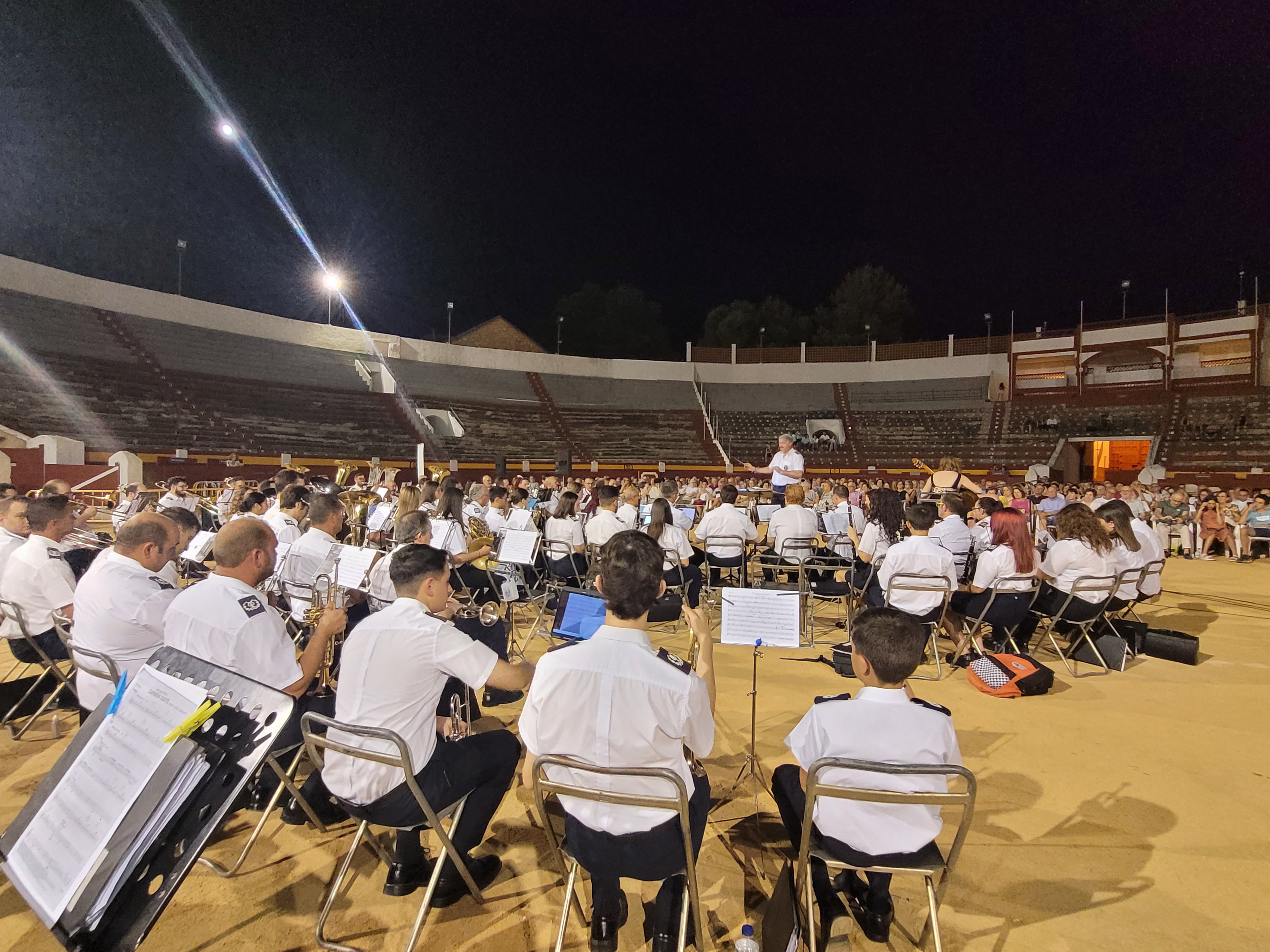 El segundo concierto de verano congregó a numeroso público.