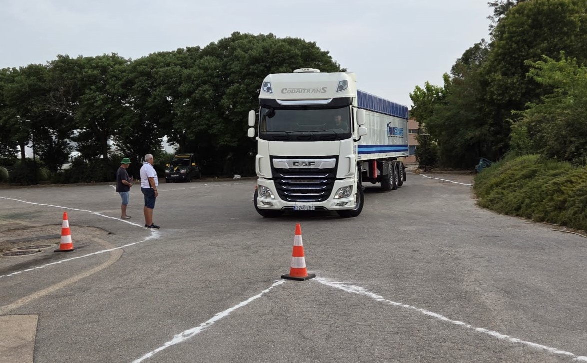 Un momento del concurso de habilidad para tráileres.