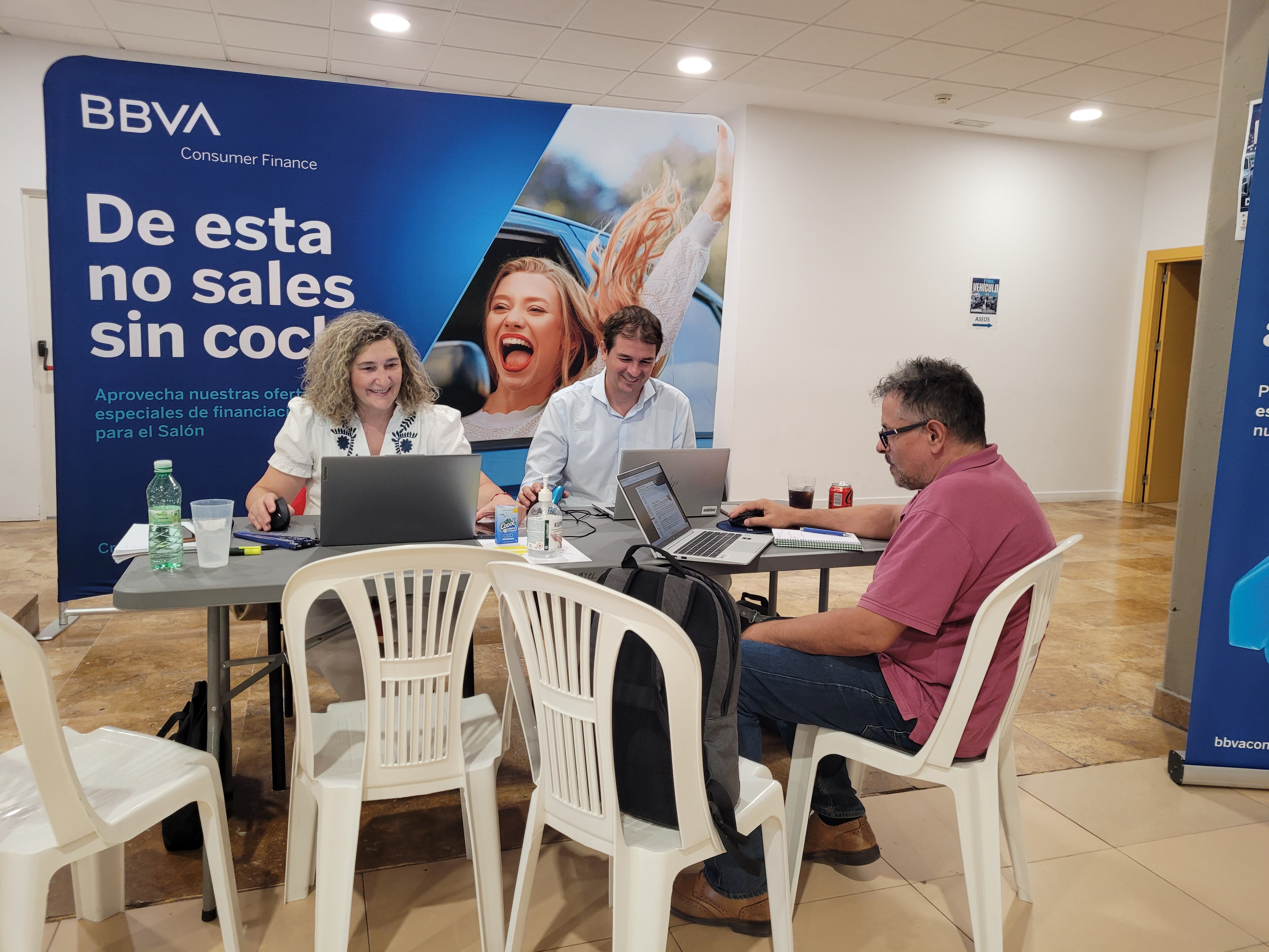 También hay un departamento de financiación.