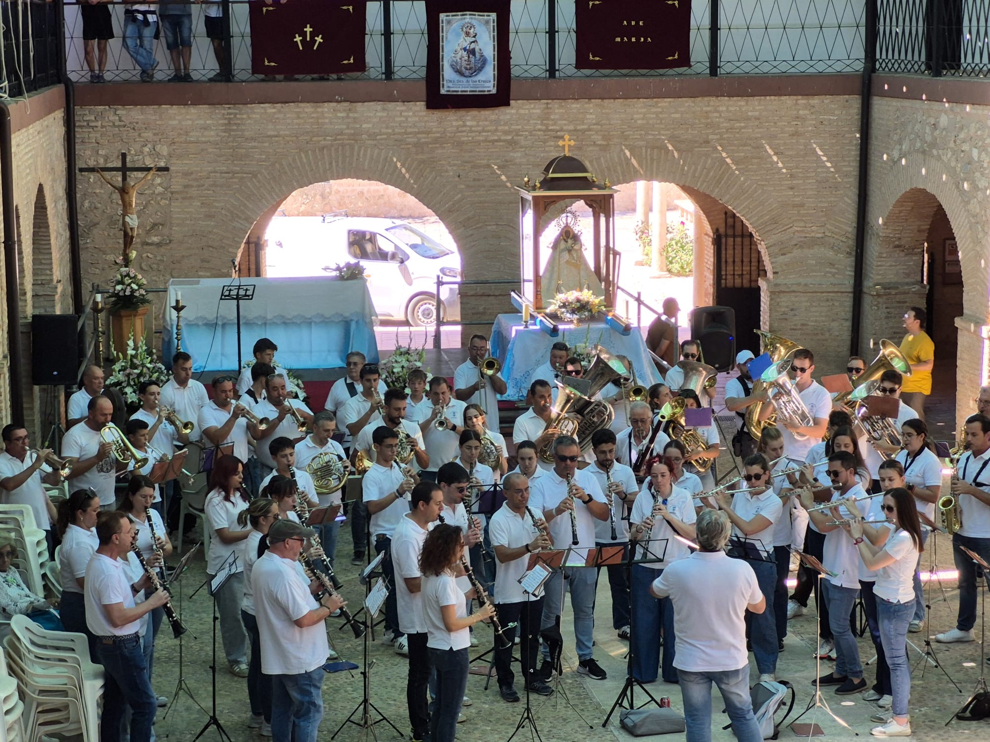 La Banda Municipal ha ofrecido un concierto en el patio principal.