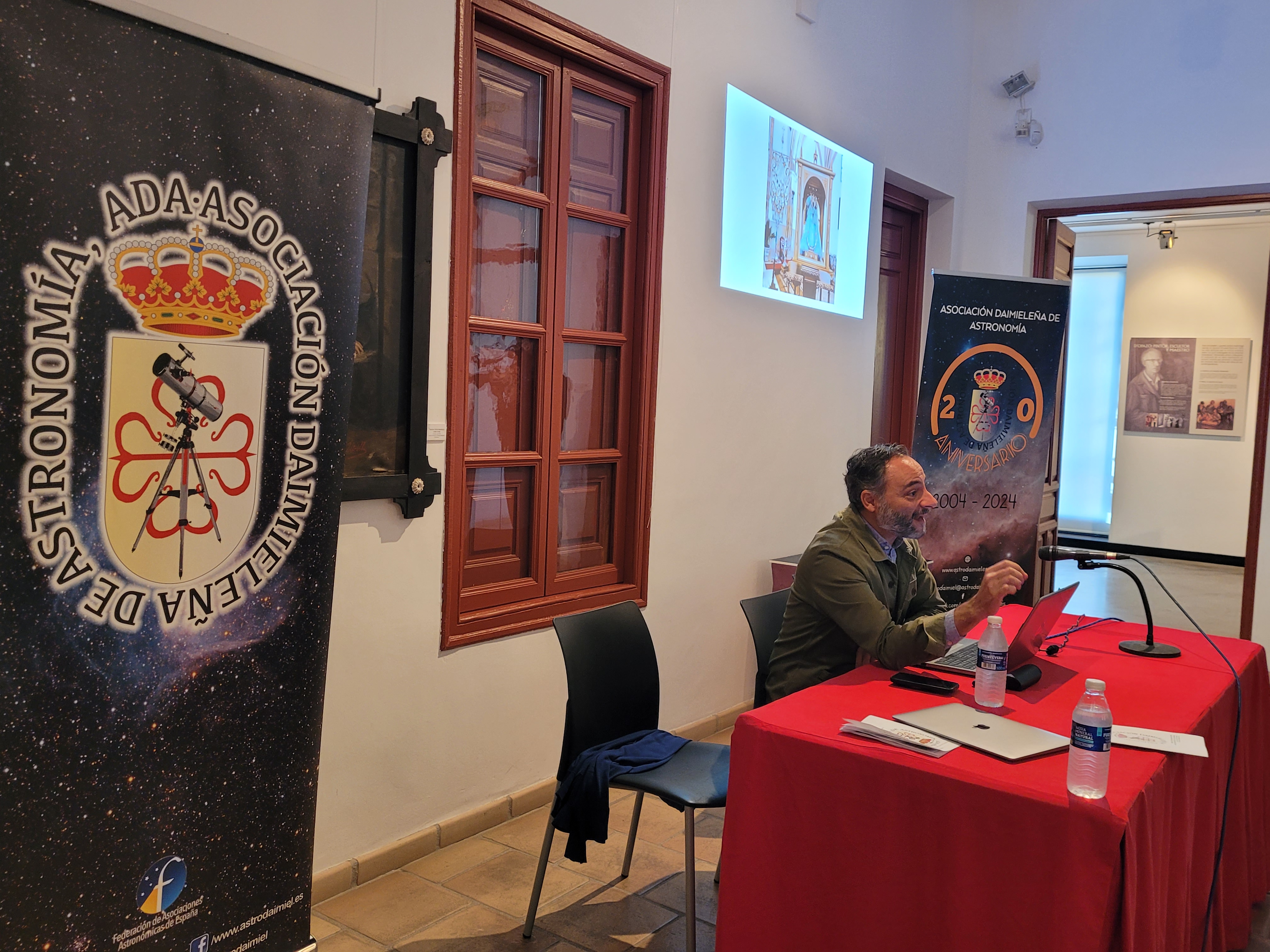 Javier García-Luengo Manchado durante su intervención.