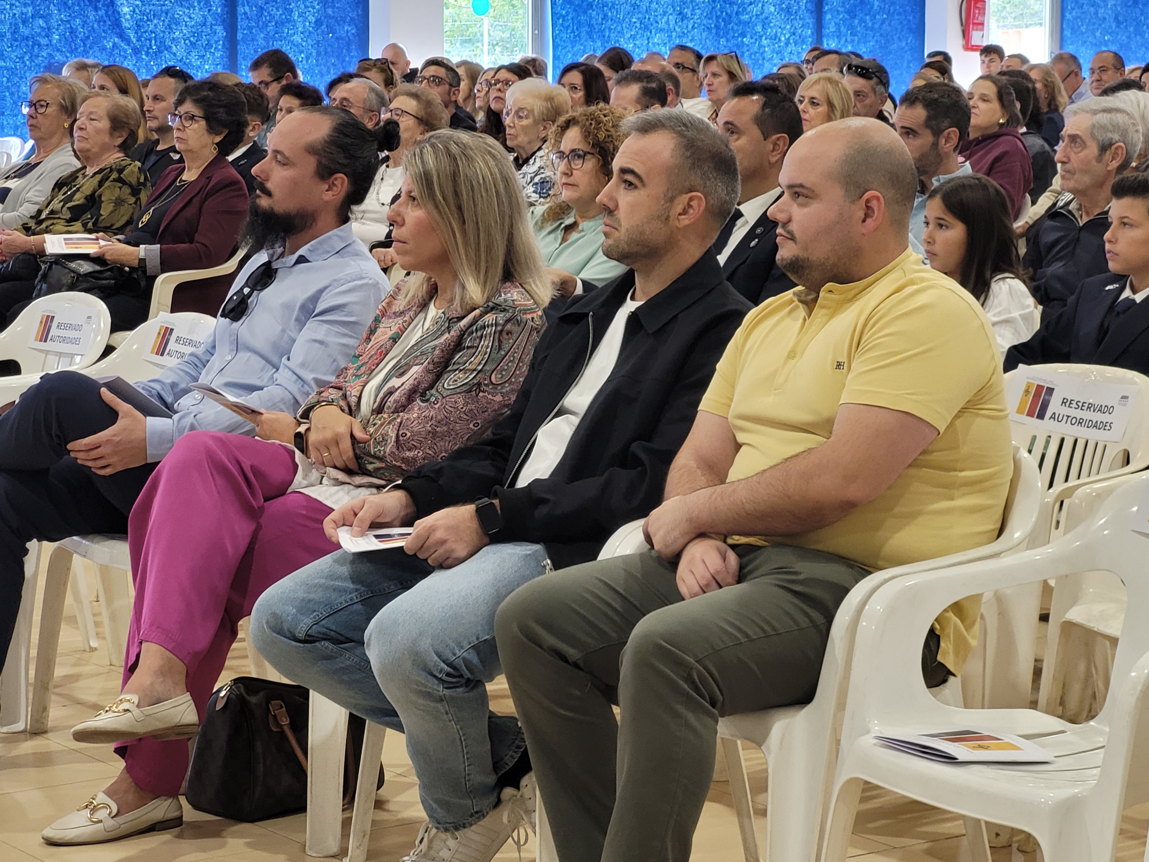 Jorge Román (izda.) junto a Inmaculada Jiménez, Pepe Jiménez y Julián Borondo, del Grupo Municipal Socialista.