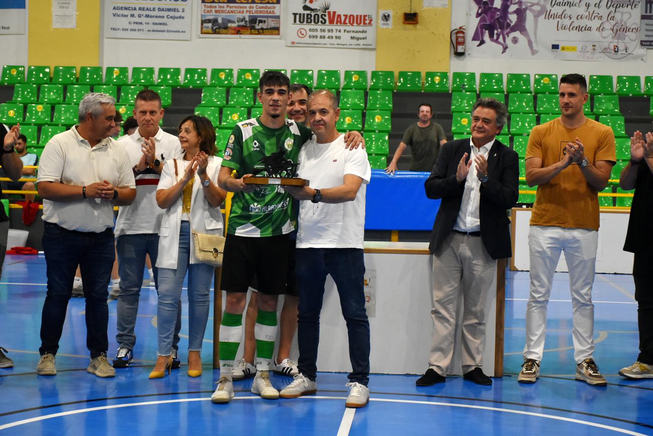 Entrega participación Salvatierra