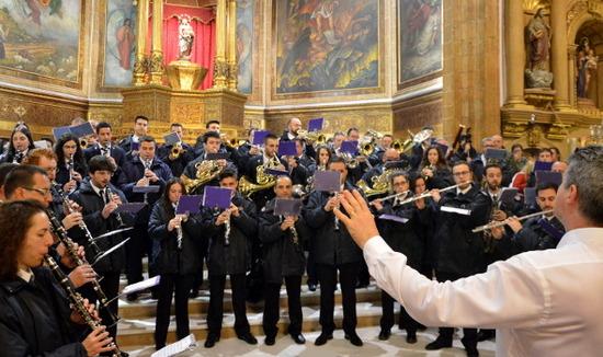 Banda Municipal de Música y la Banda de Cornetas y Tambores de ‘Los Coloraos’ Banda Municipal de Música y la Banda de Cornetas y Tambores de ‘Los Coloraos’