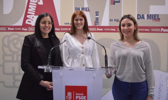 Claudia Moreno, Ana Gómez-Limón y Esther Infante