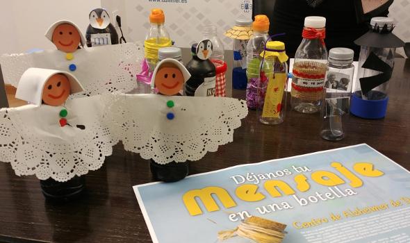 El Centro de Alzheimer se suma a la campaña, Mensaje en una botella.