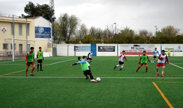 Entrenamiento futbol masculina sub 12 en El Carmen