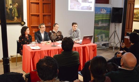 Isabel Angulo, Miguel Torres, Teodoro Sánchez-Migallón y David Cejudo, durante la charla