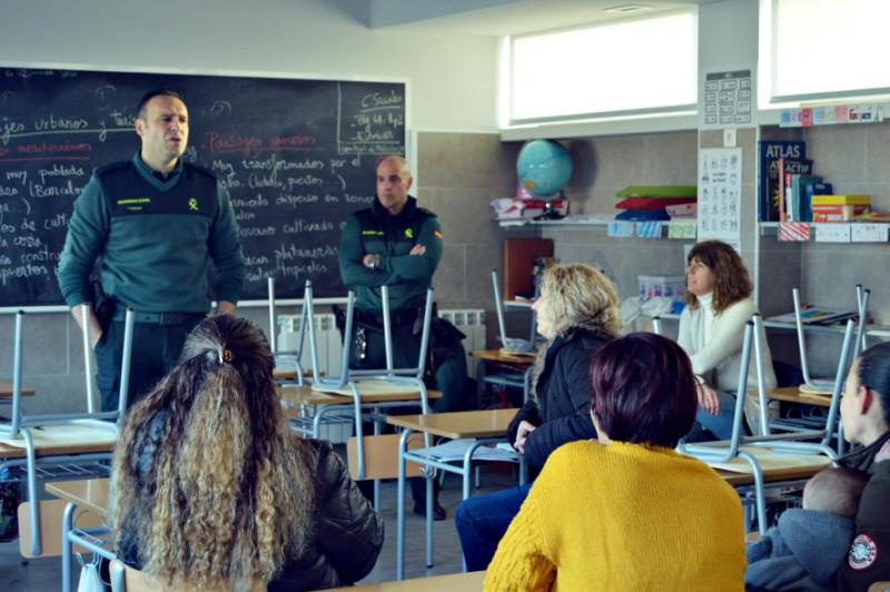 Charla Guardia Civil