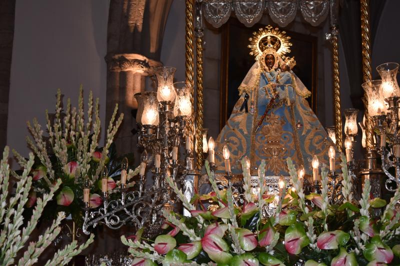 VIRGEN DE LAS CRUCES