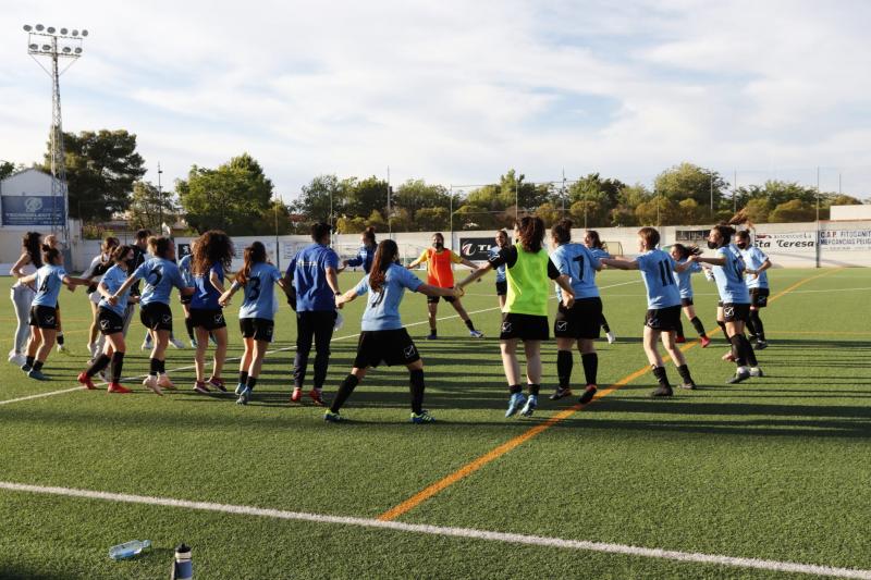 El Daimiel FF celebra la clasificación para la fase de ascenso