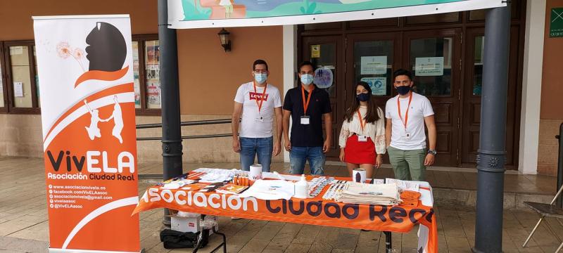 VivELA en la Plaza de España