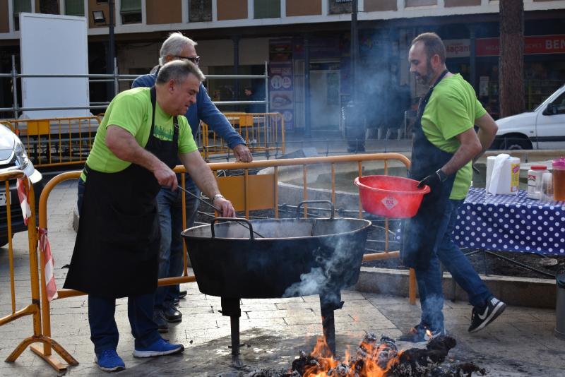 vecinos san isidro_comida solidaria_carrera familia_2019