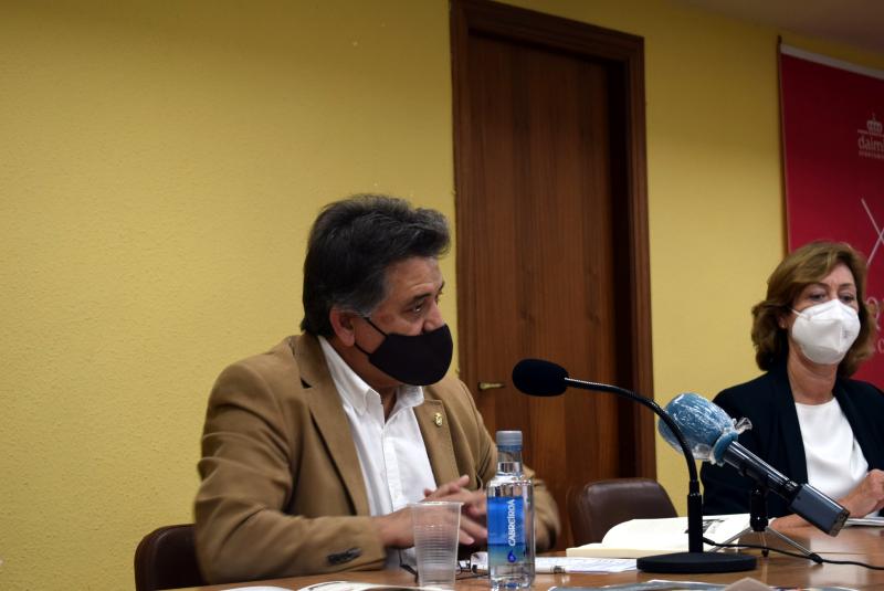 LEOPOLDO SIERRA EN LA PRESENTACIÓN DE "HASTA QUE LA MUERTE NO NOS SEPARE"