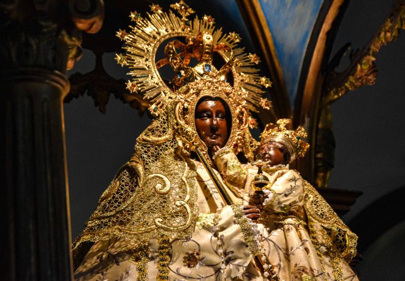 Virgen de las Cruces