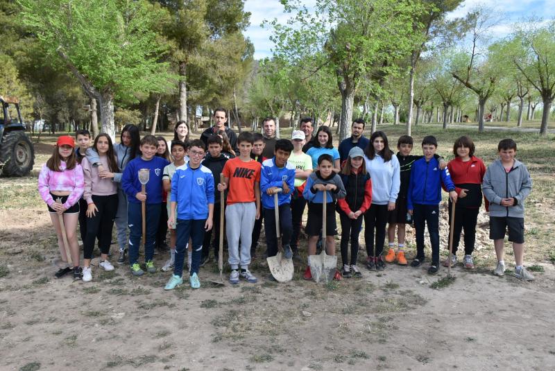 plantacion_arboles_santuario_virgen_cruces_9_2.jpg 