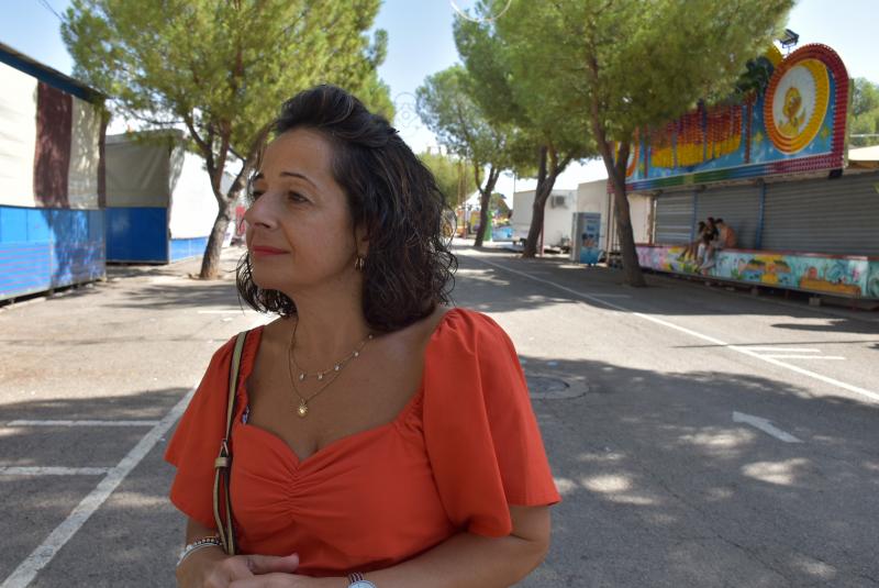 Alicia Loro atendiendo a los medios locales, este martes por la mañana en el Ferial.