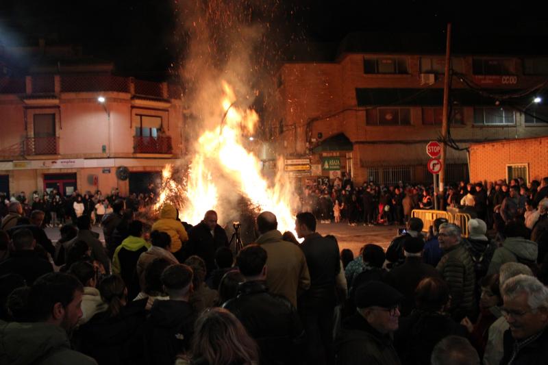 Hoguera San Antón