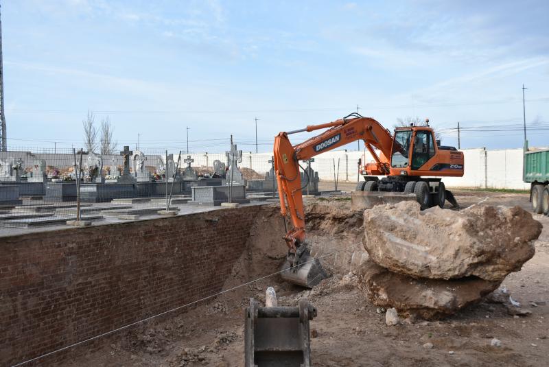 Obras en el cementerio