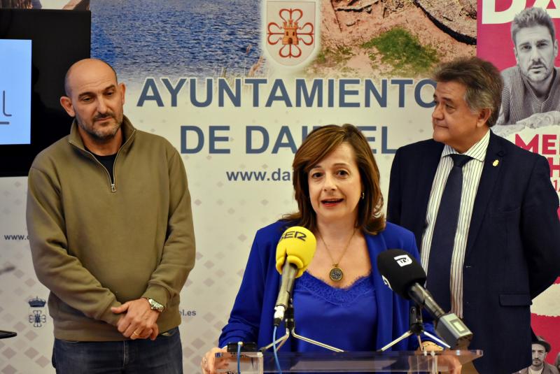 Loro en la rueda de prensa