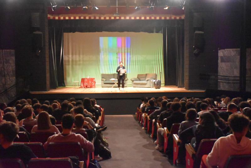 'Gritos by Cöxis' en el Ayala