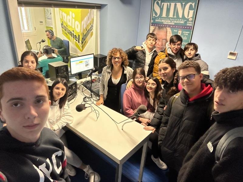 Visita a Radio Daimiel 