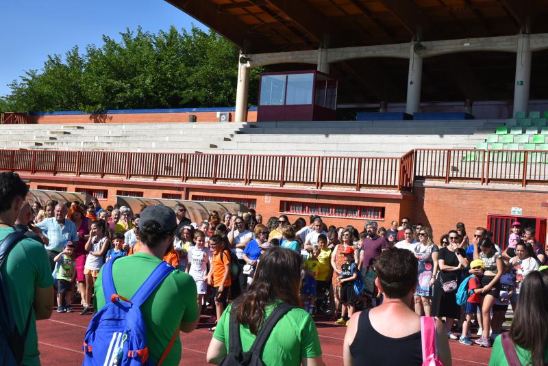 Participantes actividades de verano. Imagen de archivo