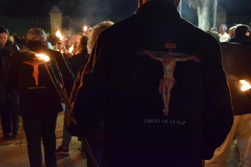 via_crucis_antorchas_3.jpg