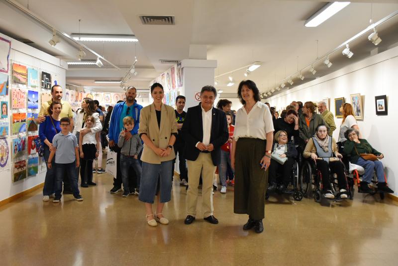 Inauguración de la exposición en la Casa de Cultura