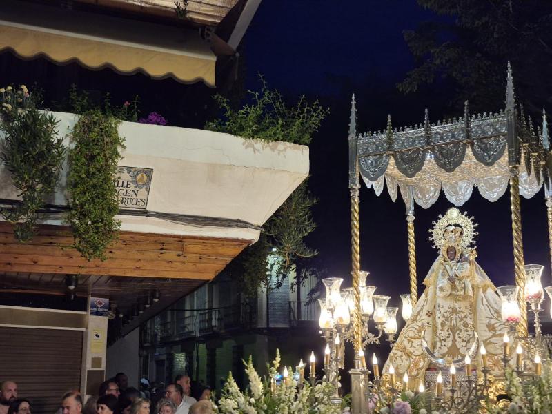 Procesión de la Virgen de las Cruces.