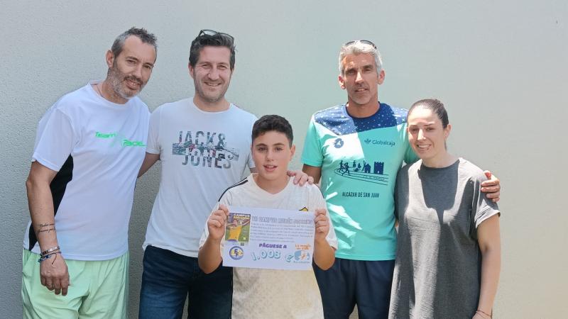 Entrega del monto recaudado. Fuente: RRSS Campus Rubén Sobrino