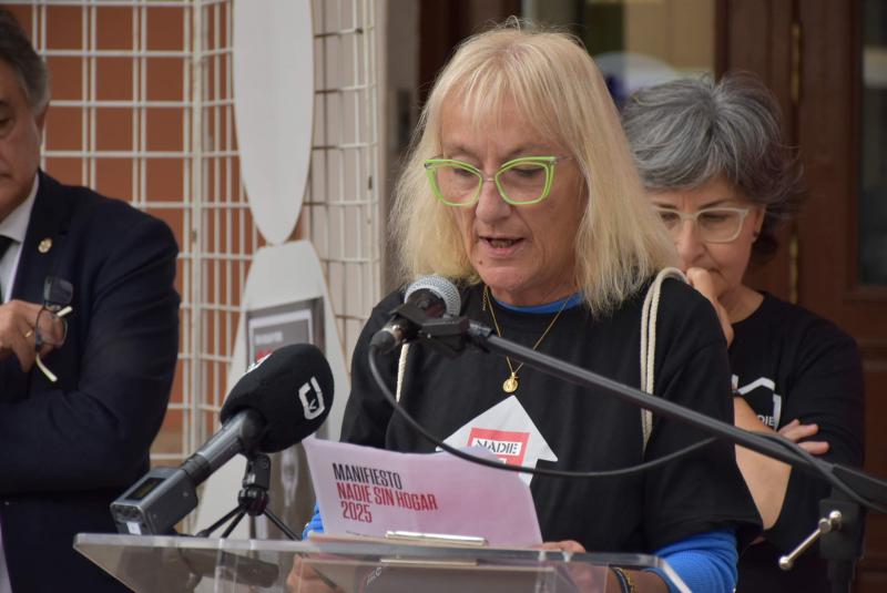 acto_personas_sin_hogar_casa_de_abraham_6.jpg