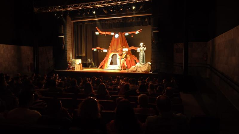 Alicia en el País de las Maravillas.