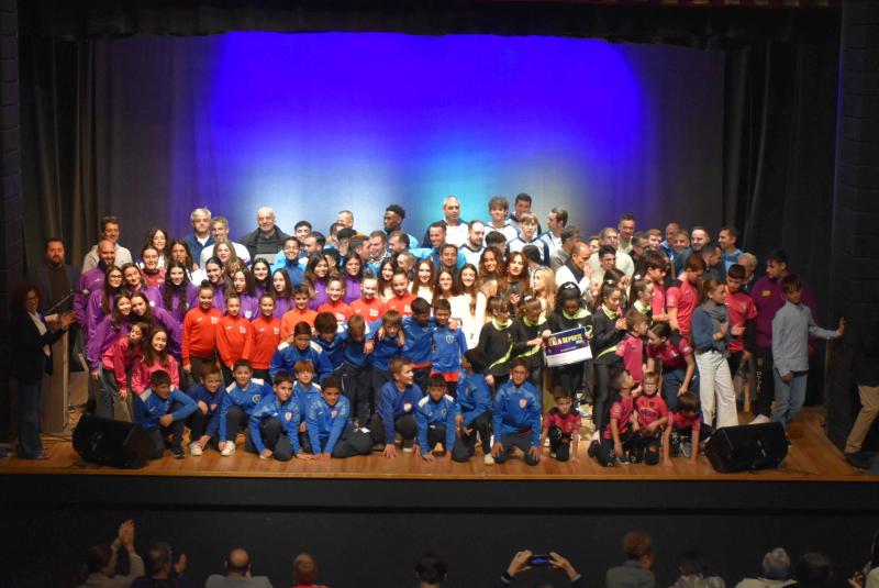 29º Gala del Deporte. Foto de familia de los nominados y premiados
