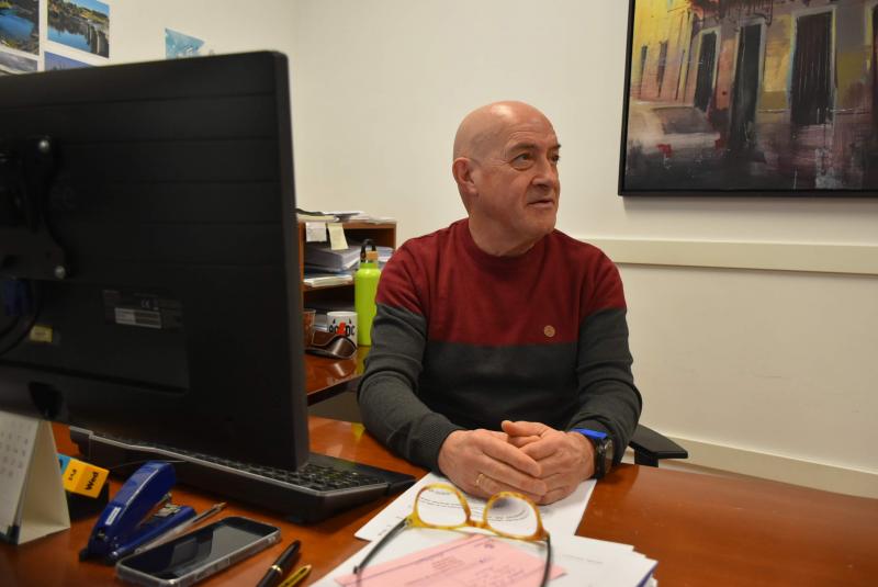 Martín-Portugués en su puesto de trabajo