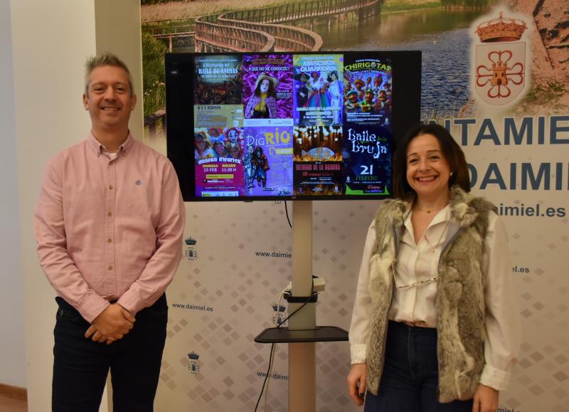 Bernardo Rodríguez y Alicia Loro en la rueda de prensa 